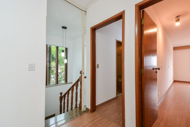 Casa a venda - Planalto Paulista - 2 suítes 331m² Ireré São Paulo - 