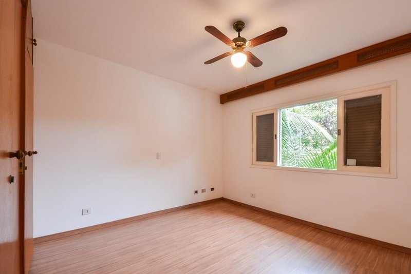 Casa a venda - Planalto Paulista - 2 suítes 331m² Ireré São Paulo - 