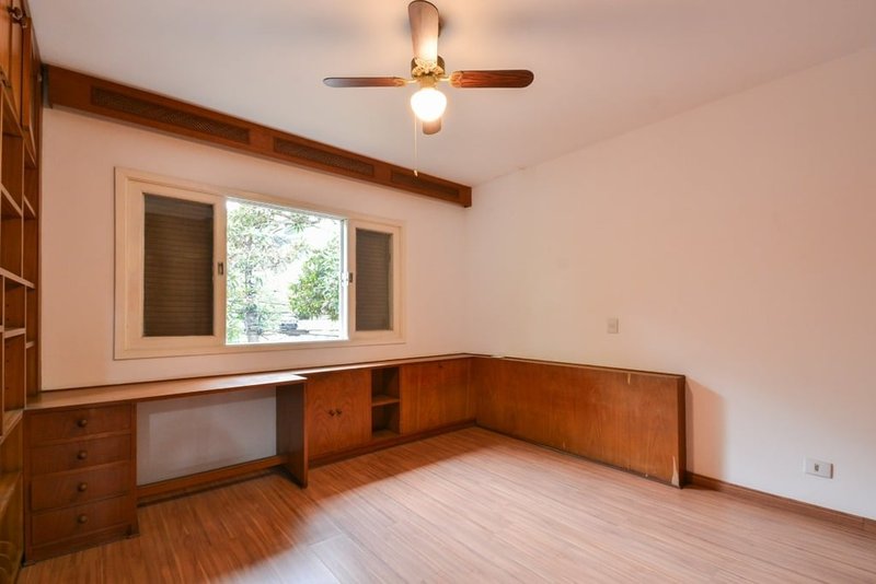 Casa a venda - Planalto Paulista - 2 suítes 331m² Ireré São Paulo - 