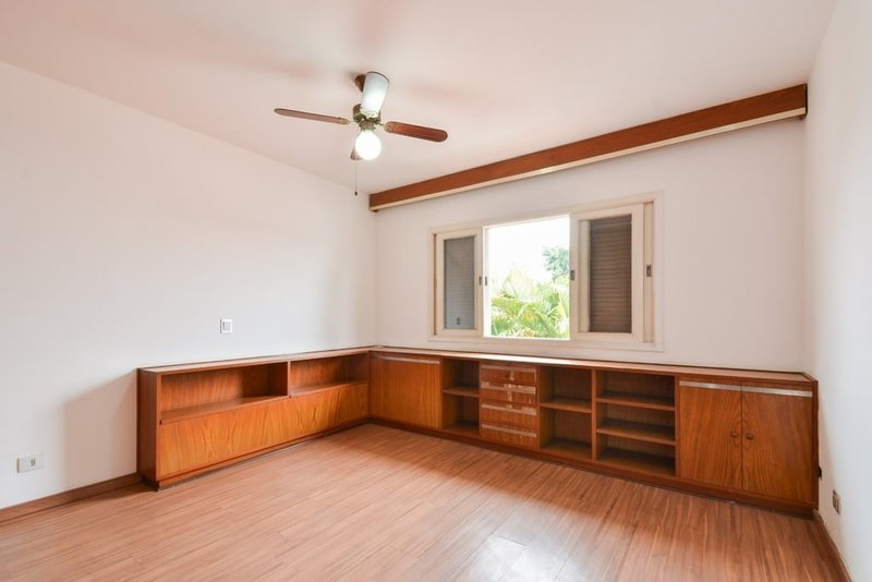Casa a venda - Planalto Paulista - 2 suítes 331m² Ireré São Paulo - 