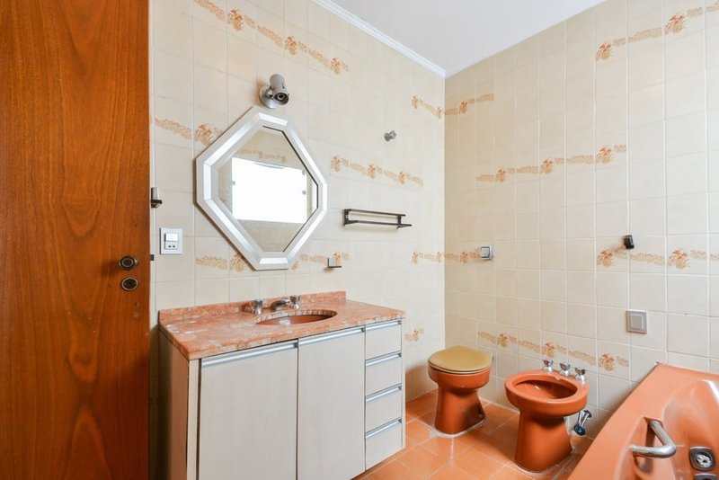 Casa a venda - Planalto Paulista - 2 suítes 331m² Ireré São Paulo - 