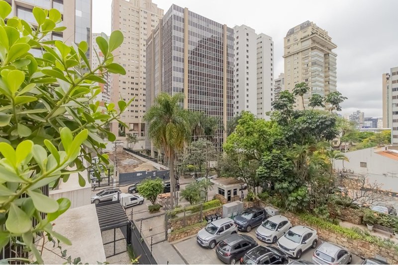Casa em Condomínio a venda - Vila Nova Conceição - 1 suíte 138m² Doutor Eduardo de Souza Aranha São Paulo - 