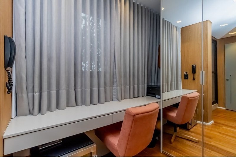 Casa em Condomínio a venda - Vila Nova Conceição - 1 suíte 138m² Doutor Eduardo de Souza Aranha São Paulo - 