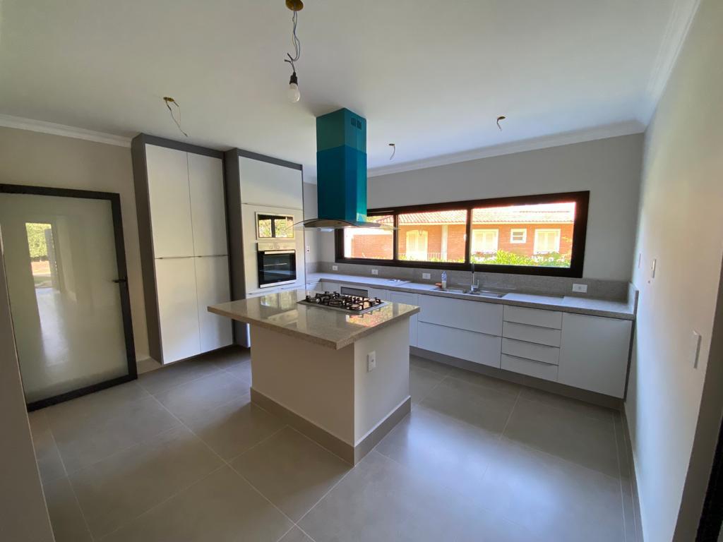 Casa com 4 dormit&oacute;rios &agrave; venda,453 m&sup2; - Condom&iacute;nio Lago Azul Golfe Clube -Ara&ccedil;oiaba - SP Rodovia Raposo Tavares Araçoiaba da Serra - 