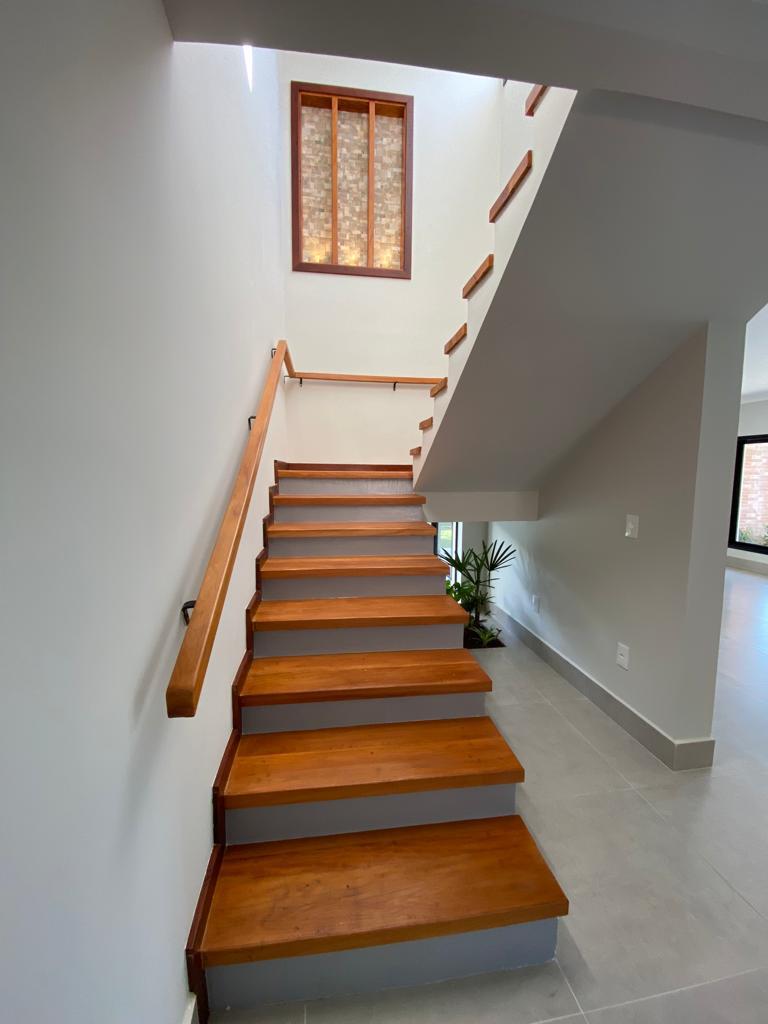 Casa com 4 dormit&oacute;rios &agrave; venda,453 m&sup2; - Condom&iacute;nio Lago Azul Golfe Clube -Ara&ccedil;oiaba - SP Rodovia Raposo Tavares Araçoiaba da Serra - 