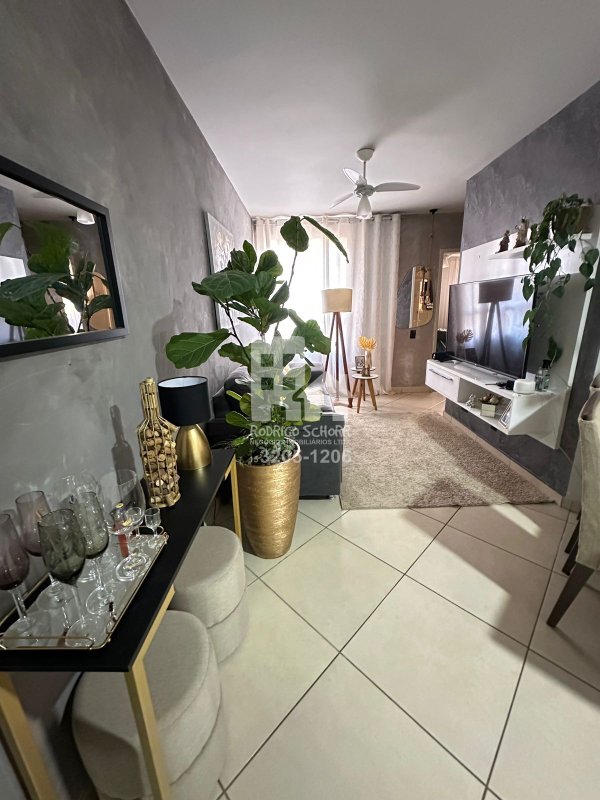 Lindo Apartamento no Condomínio Portal Cores da Vida com 2 quartos e 1 banheiro  Tatuí - 