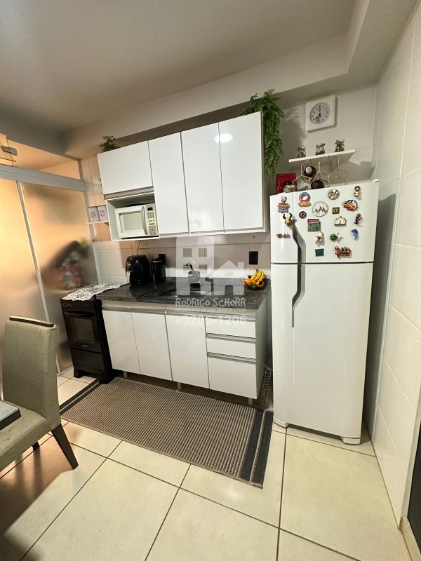 Lindo Apartamento no Condomínio Portal Cores da Vida com 2 quartos e 1 banheiro  Tatuí - 