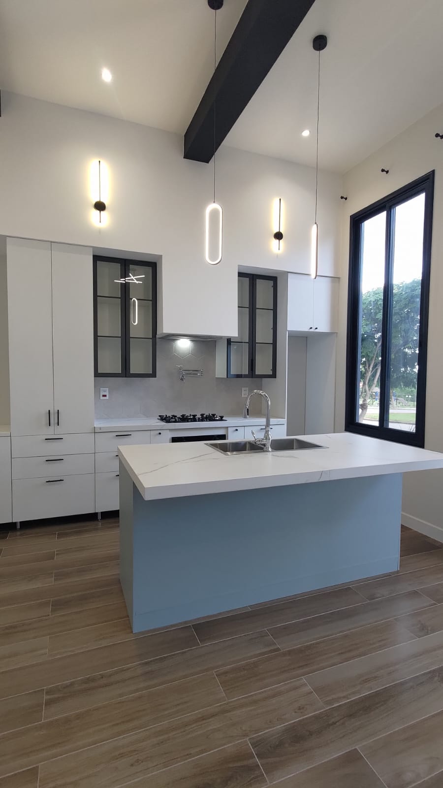 Casa com 3 dormit&oacute;rios &agrave; venda,99 m&sup2; - Condom&iacute;nio Residencial Jardim - Sorocaba - SP Rua Doutor Lauro César de Madureira Mestre Sorocaba - 