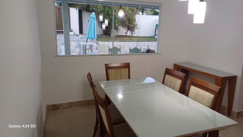 CASA 2 PAVIMENTOS 4 QUARTOS SUÍTE CLOSET PISCINA 4 GARAGENS À VENDA VILAS DO ATLÂNTICO! Alameda Praia de Vera Cruz Lauro de Freitas - 