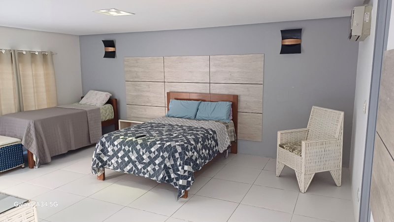 CASA 2 PAVIMENTOS 4 QUARTOS SUÍTE CLOSET PISCINA 4 GARAGENS À VENDA VILAS DO ATLÂNTICO! Alameda Praia de Vera Cruz Lauro de Freitas - 