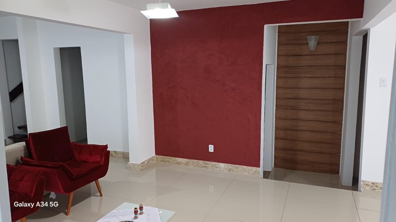 CASA 2 PAVIMENTOS 4 QUARTOS SUÍTE CLOSET PISCINA 4 GARAGENS À VENDA VILAS DO ATLÂNTICO! Alameda Praia de Vera Cruz Lauro de Freitas - 