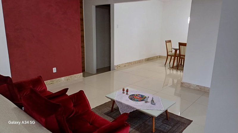CASA 2 PAVIMENTOS 4 QUARTOS SUÍTE CLOSET PISCINA 4 GARAGENS À VENDA VILAS DO ATLÂNTICO! Alameda Praia de Vera Cruz Lauro de Freitas - 