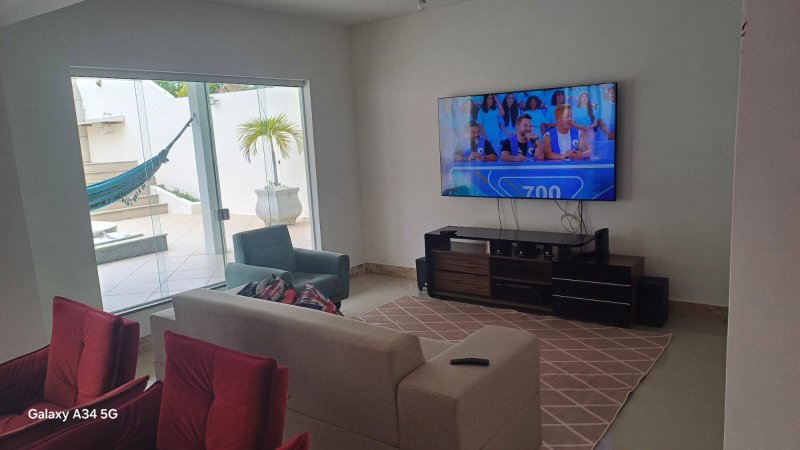 CASA 2 PAVIMENTOS 4 QUARTOS SUÍTE CLOSET PISCINA 4 GARAGENS À VENDA VILAS DO ATLÂNTICO! Alameda Praia de Vera Cruz Lauro de Freitas - 
