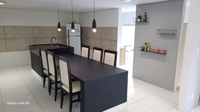 CASA 2 PAVIMENTOS 4 QUARTOS SUÍTE CLOSET PISCINA 4 GARAGENS À VENDA VILAS DO ATLÂNTICO! Alameda Praia de Vera Cruz Lauro de Freitas - 