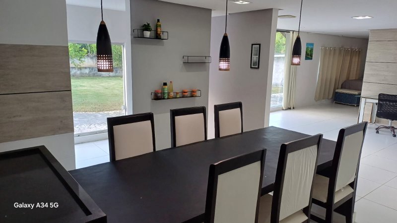CASA 2 PAVIMENTOS 4 QUARTOS SUÍTE CLOSET PISCINA 4 GARAGENS À VENDA VILAS DO ATLÂNTICO! Alameda Praia de Vera Cruz Lauro de Freitas - 