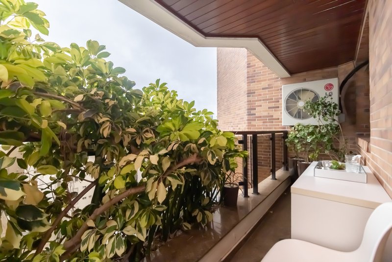 Apartamento a venda - Itaim Bibi - 217m² Doutor Renato Paes de Barros São Paulo - 