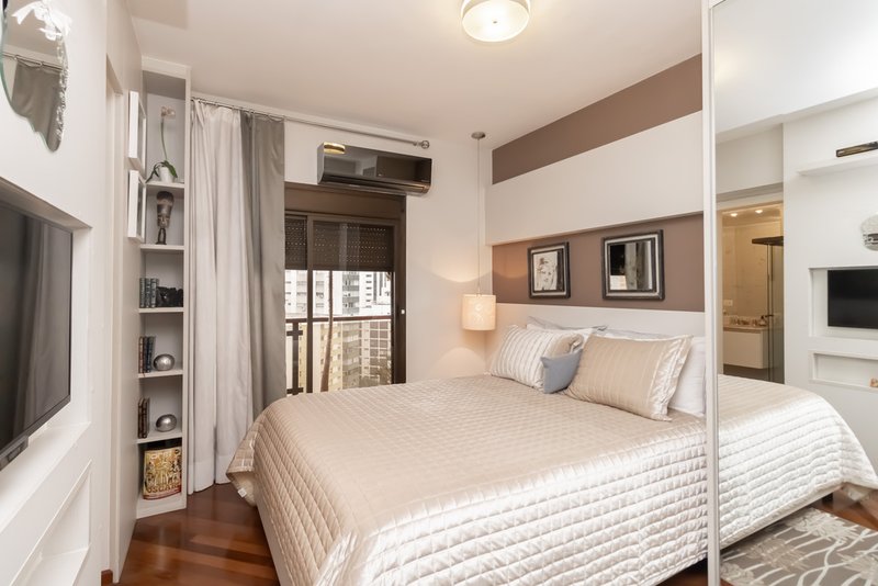 Apartamento a venda - Itaim Bibi - 217m² Doutor Renato Paes de Barros São Paulo - 