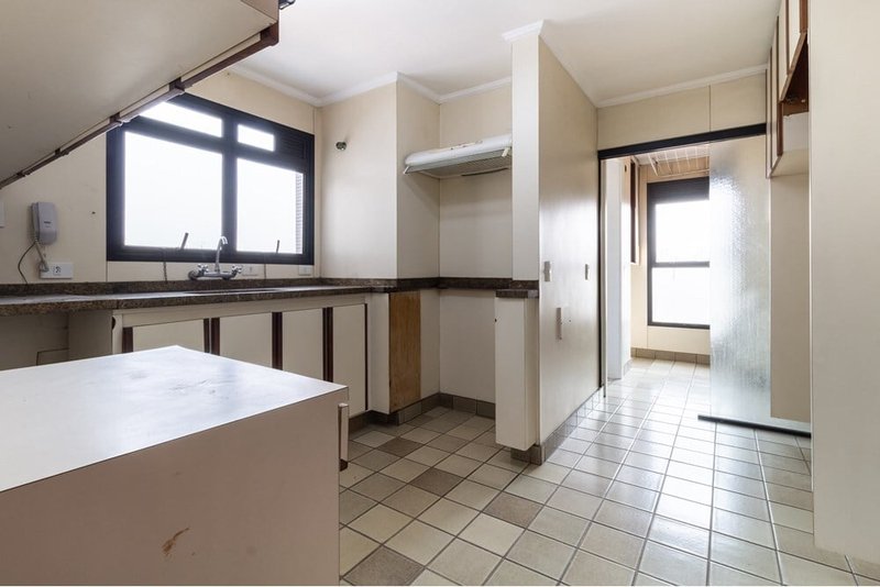 Apartamento a venda - Ipiranga - 110m² Agudos São Paulo - 