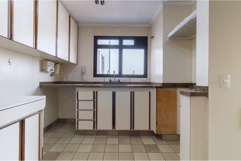 Apartamento a venda - Ipiranga - 110m² Agudos São Paulo - 