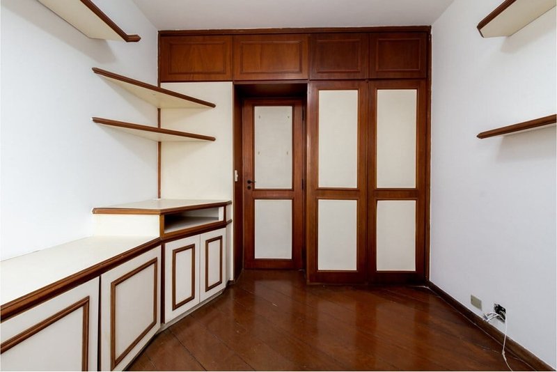 Apartamento a venda - Ipiranga - 110m² Agudos São Paulo - 
