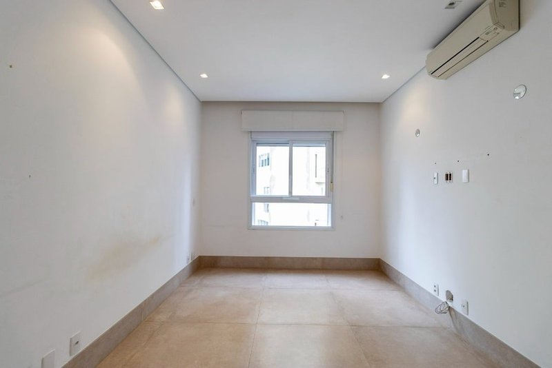 Apartamento a venda - Vila Nova Conceição - 112m² Gararu São Paulo - 