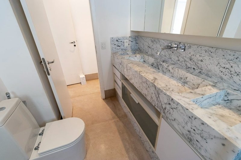 Apartamento a venda - Vila Nova Conceição - 112m² Gararu São Paulo - 