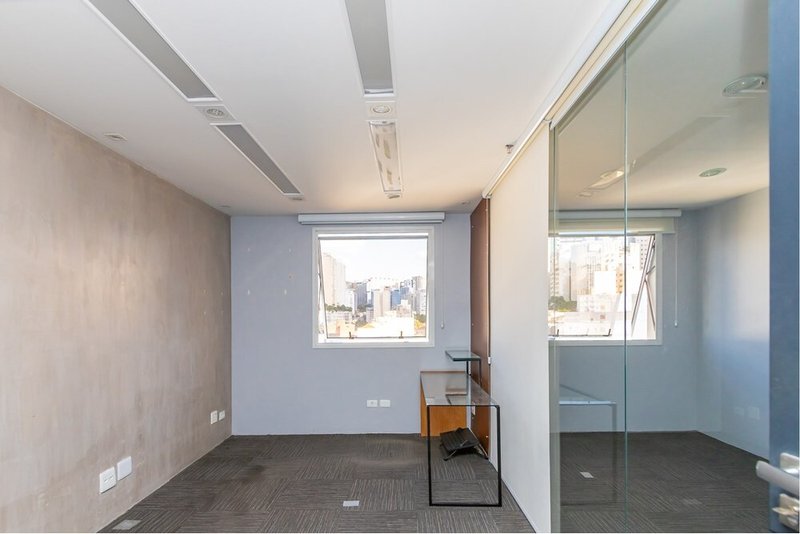 Sala BVI 26 Sala 601361040-44 34m² Itapeva São Paulo - 