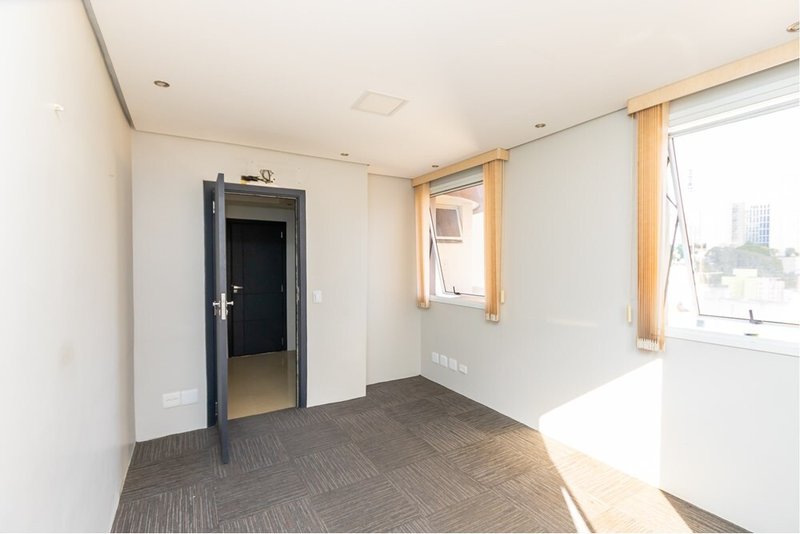 Sala a venda - Bela Vista - 75m² Itapeva São Paulo - 