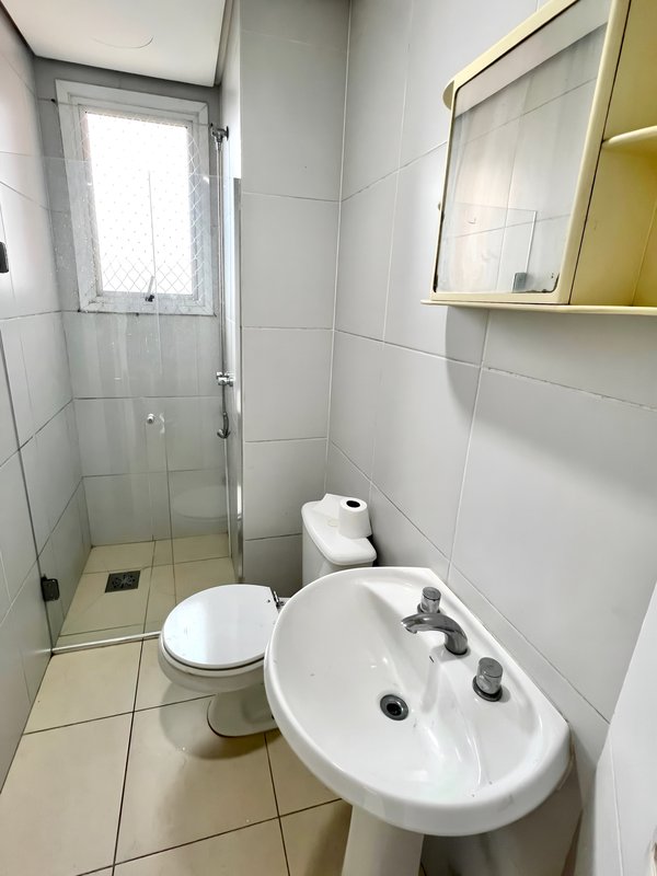 FANTÁSTICO | R$ 1.390.000 | 164M2 | 3 SUÍTES | ESCRITÓRIO | 3 VAGAS | MOBILIADO E EQUIPADO Avenida Doutor Maurício Cardoso Novo Hamburgo - 