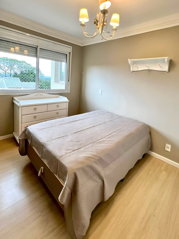 FANTÁSTICO | R$ 1.390.000 | 164M2 | 3 SUÍTES | ESCRITÓRIO | 3 VAGAS | MOBILIADO E EQUIPADO Avenida Doutor Maurício Cardoso Novo Hamburgo - 