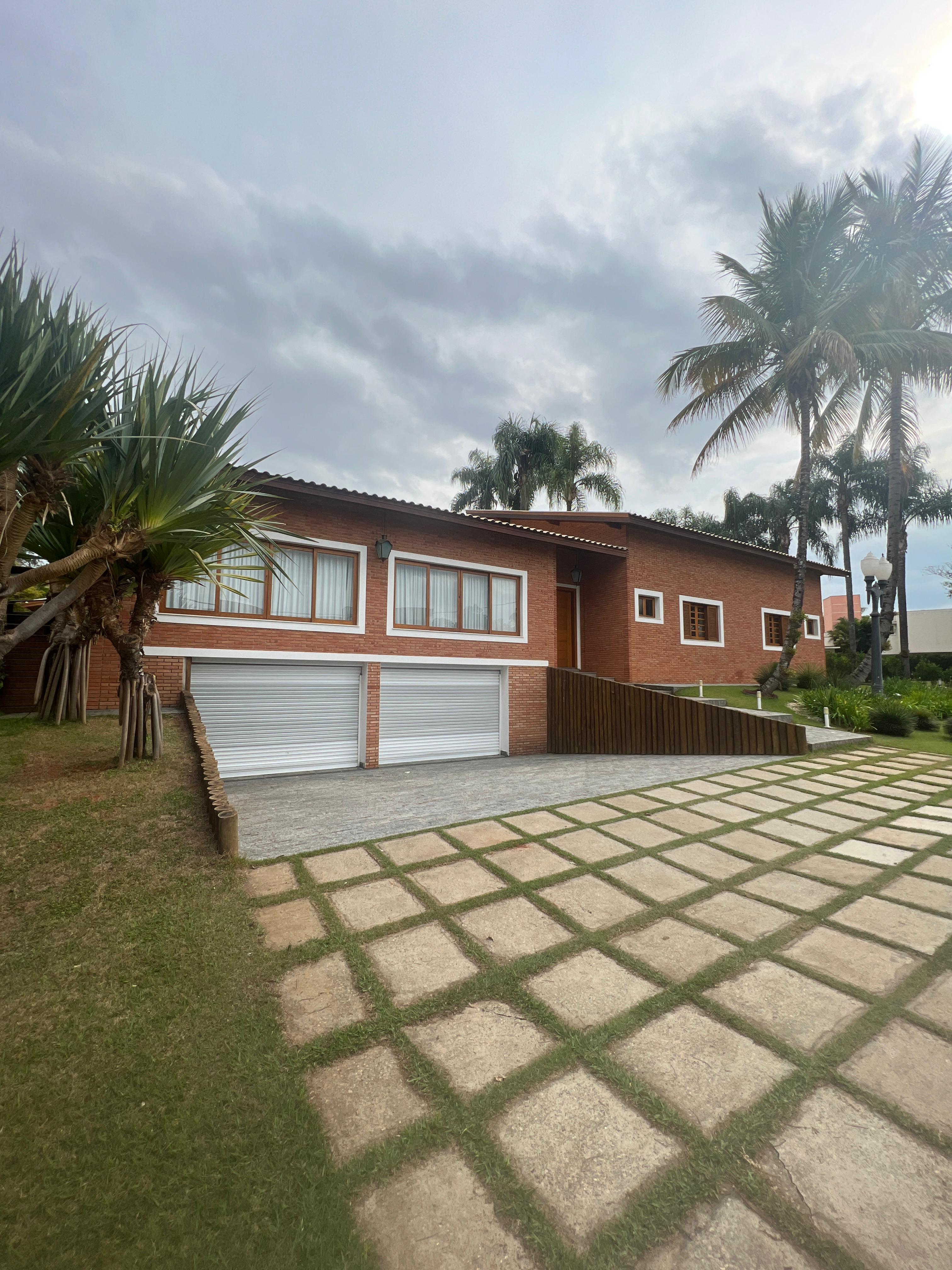 Casa com 4 dormit&oacute;rios &agrave; venda,747m&sup2; - Condom&iacute;nio Lago Azul Golfe Clube - Ara&ccedil;oiaba - SP Rodovia Raposo Tavares Araçoiaba da Serra - 