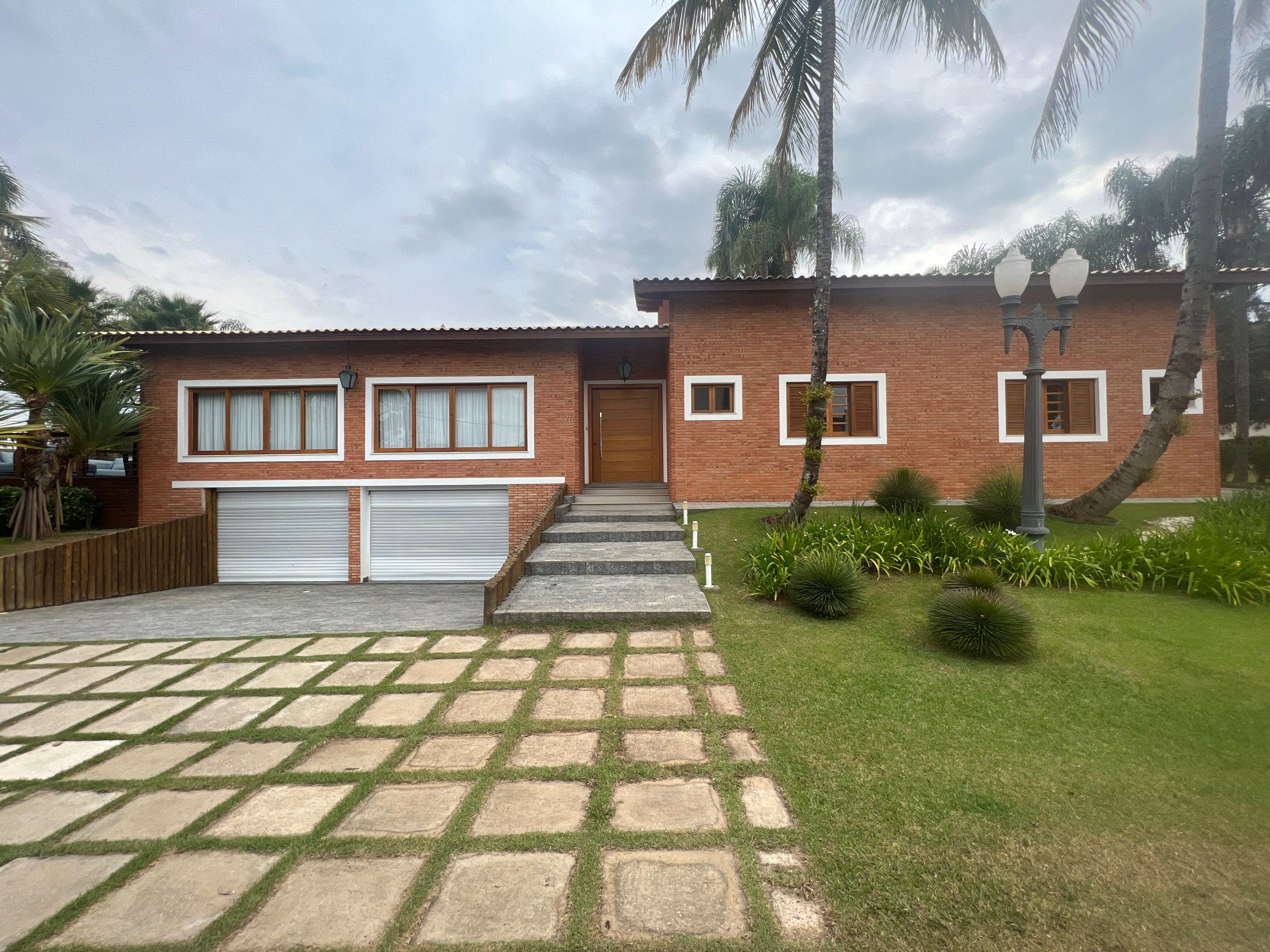 Casa com 4 dormit&oacute;rios &agrave; venda,747m&sup2; - Condom&iacute;nio Lago Azul Golfe Clube - Ara&ccedil;oiaba - SP Rodovia Raposo Tavares Araçoiaba da Serra - 