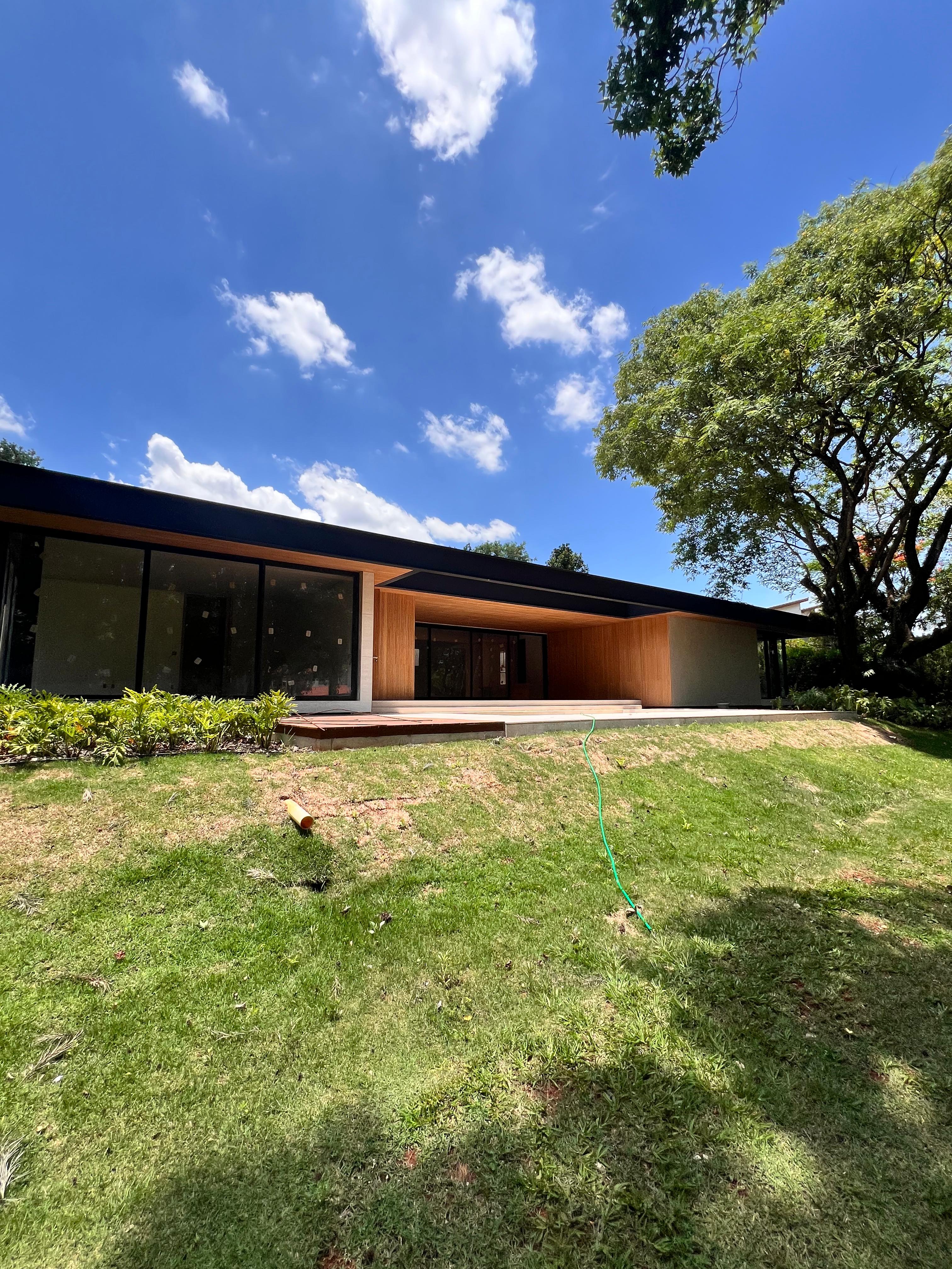 Casa com 4 dormit&oacute;rios &agrave; venda,408 m&sup2; - Condom&iacute;nio Lago Azul Golfe Clube - Ara&ccedil;oiaba - SP Rodovia Raposo Tavares Araçoiaba da Serra - 