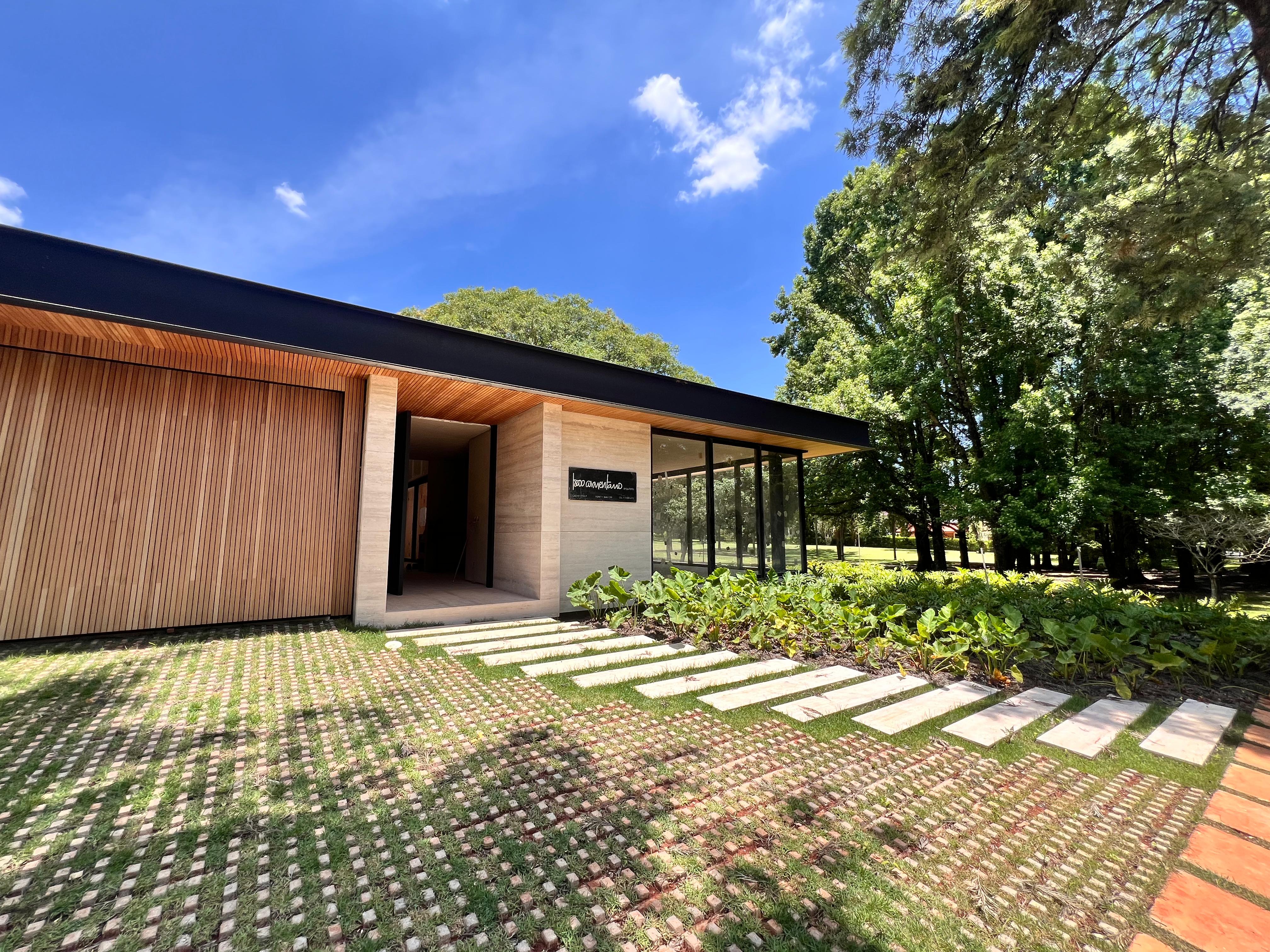 Casa com 4 dormit&oacute;rios &agrave; venda,408 m&sup2; - Condom&iacute;nio Lago Azul Golfe Clube - Ara&ccedil;oiaba - SP Rodovia Raposo Tavares Araçoiaba da Serra - 