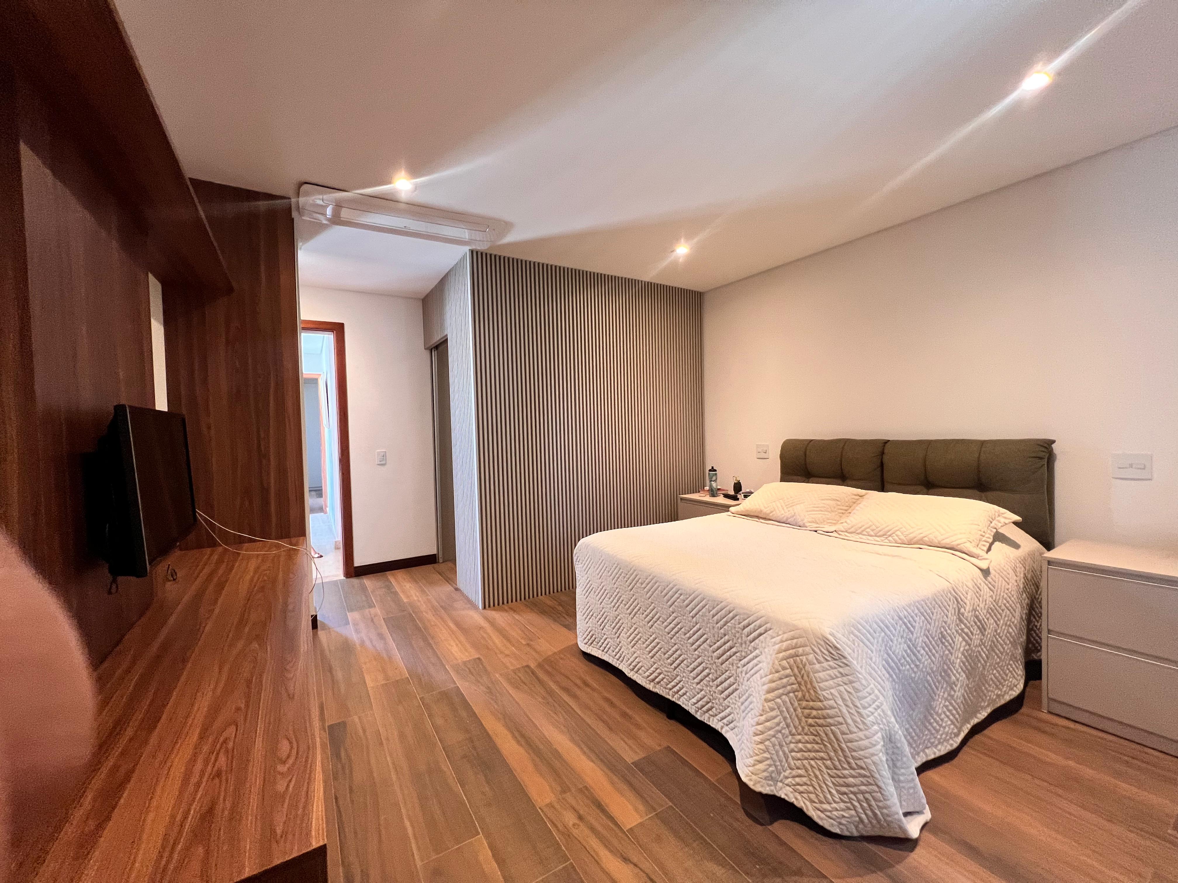 Casa com 4 dormit&oacute;rios &agrave; venda,500 m&sup2; - Condom&iacute;nio Lago Azul Golfe Clube - Ara&ccedil;oiaba -SP Rodovia Raposo Tavares Araçoiaba da Serra - 