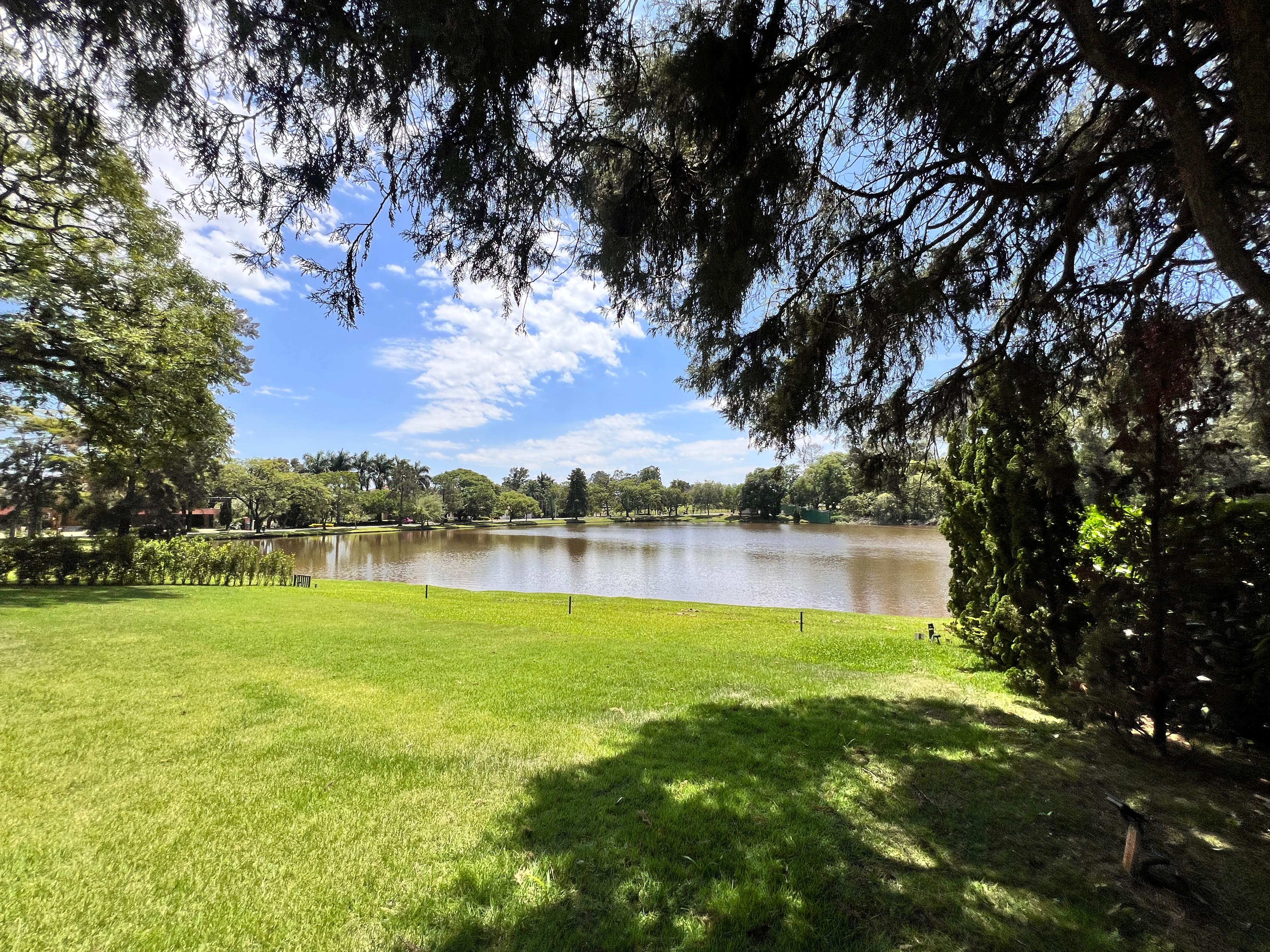 Casa com 4 dormit&oacute;rios &agrave; venda,500 m&sup2; - Condom&iacute;nio Lago Azul Golfe Clube - Ara&ccedil;oiaba -SP Rodovia Raposo Tavares Araçoiaba da Serra - 