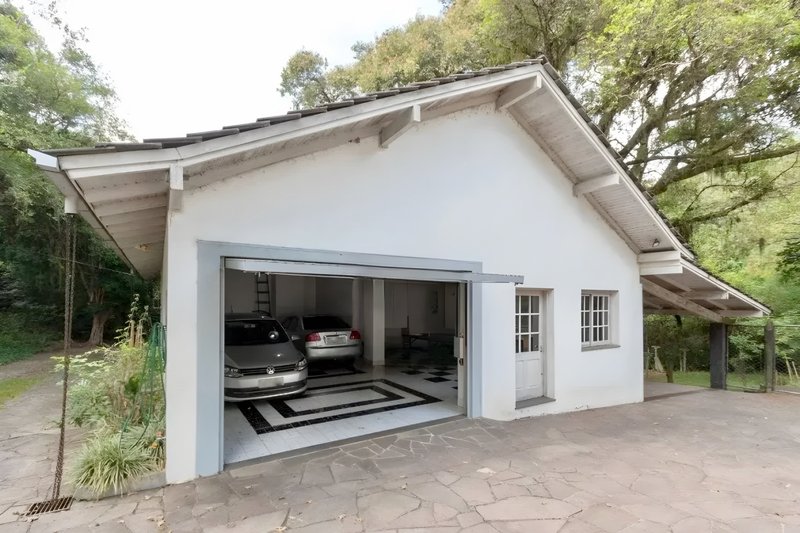 R$ 2.450.000 - LINDO E TRANQUILO SÍTIO - PRONTO PARA USUFRUIR - 2HA - LAZER E NATUREZA Rua Doutor Sarmento Barata Porto Alegre - 