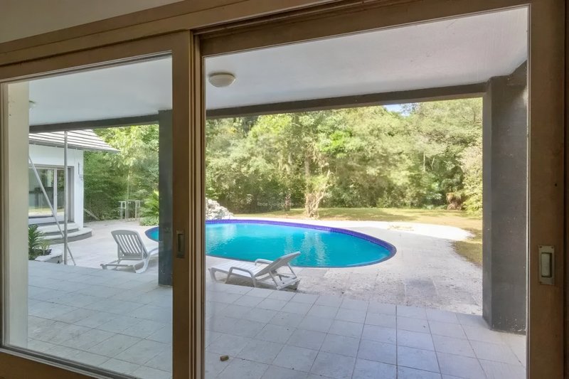 R$ 2.450.000 - LINDO E TRANQUILO SÍTIO - PRONTO PARA USUFRUIR - 2HA - LAZER E NATUREZA Rua Doutor Sarmento Barata Porto Alegre - 