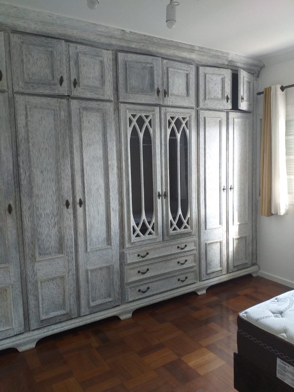 Linda casa Granja Viana, condomínio privativo com apenas 9 casas - Cotia - 