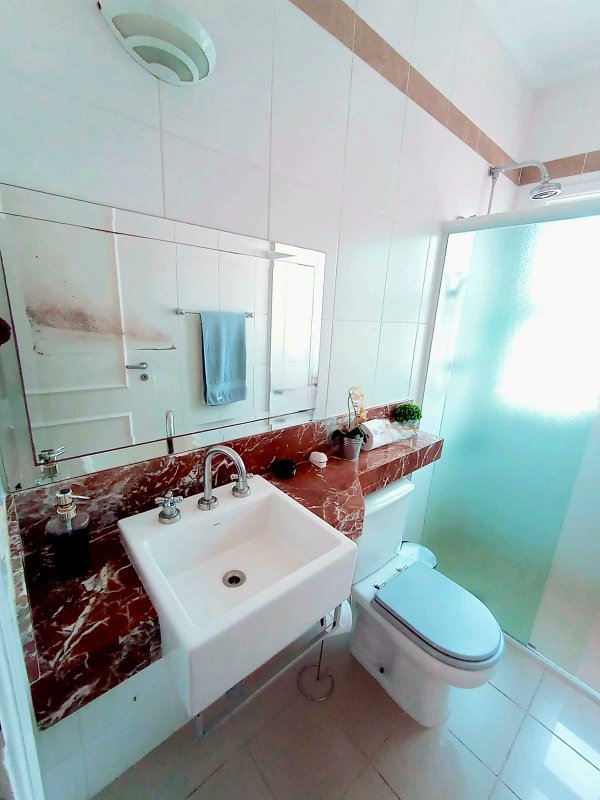 Linda casa Granja Viana, condomínio privativo com apenas 9 casas - Cotia - 