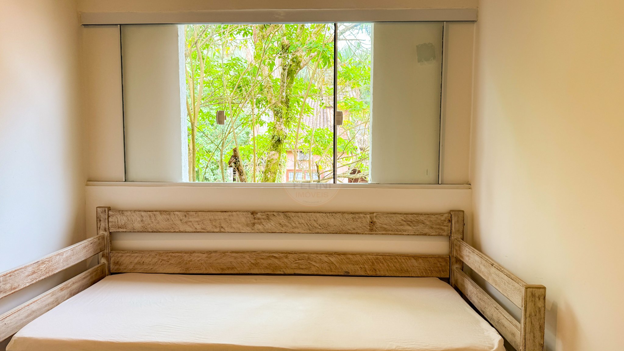 Casa para alugar com 4 quartos, 140m² - Foto 34