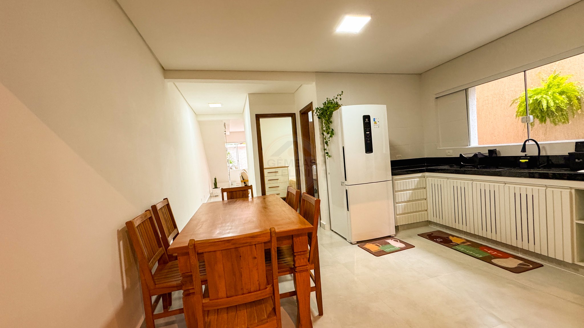 Casa para alugar com 4 quartos, 140m² - Foto 17