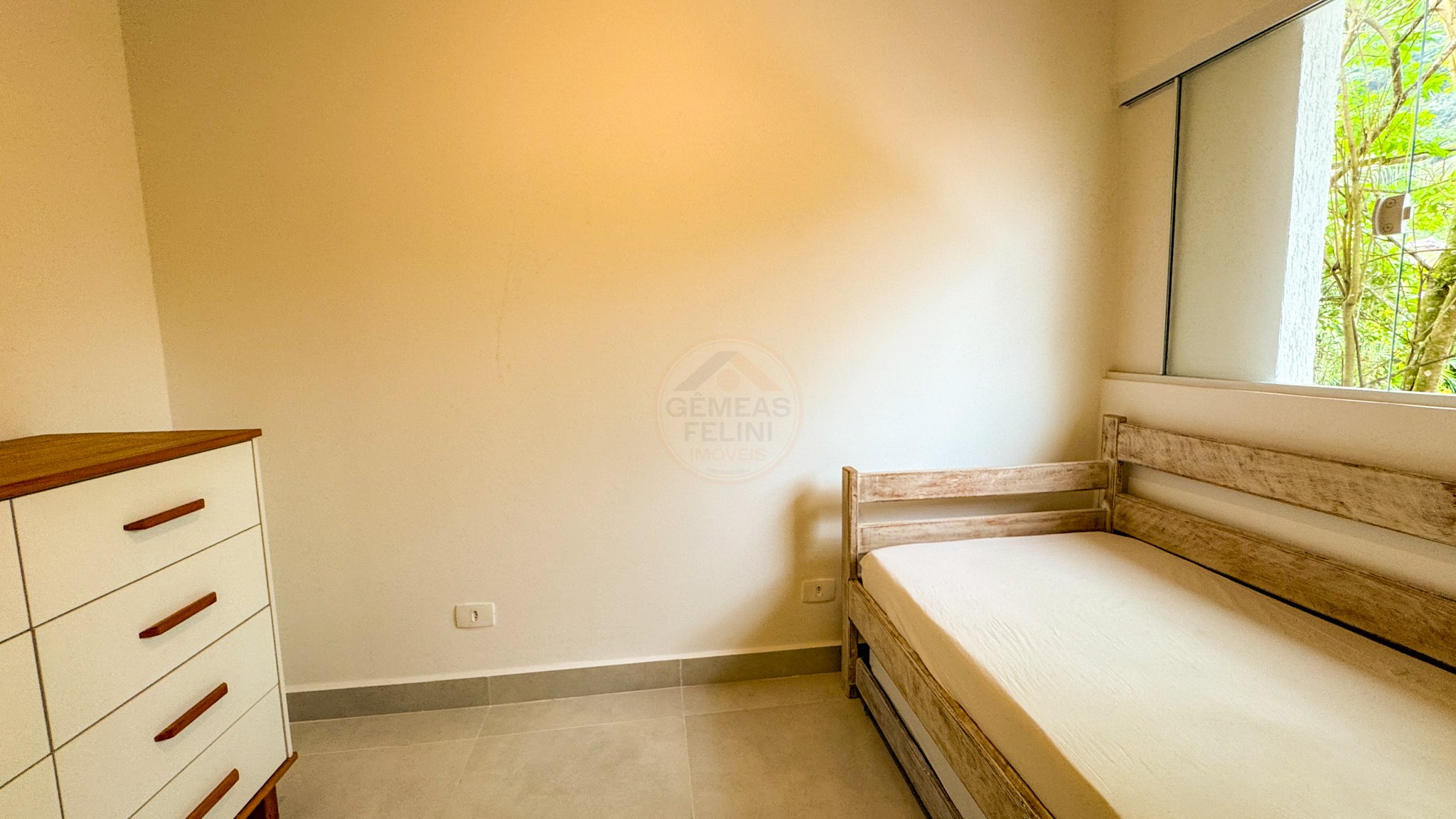 Casa para alugar com 4 quartos, 140m² - Foto 33