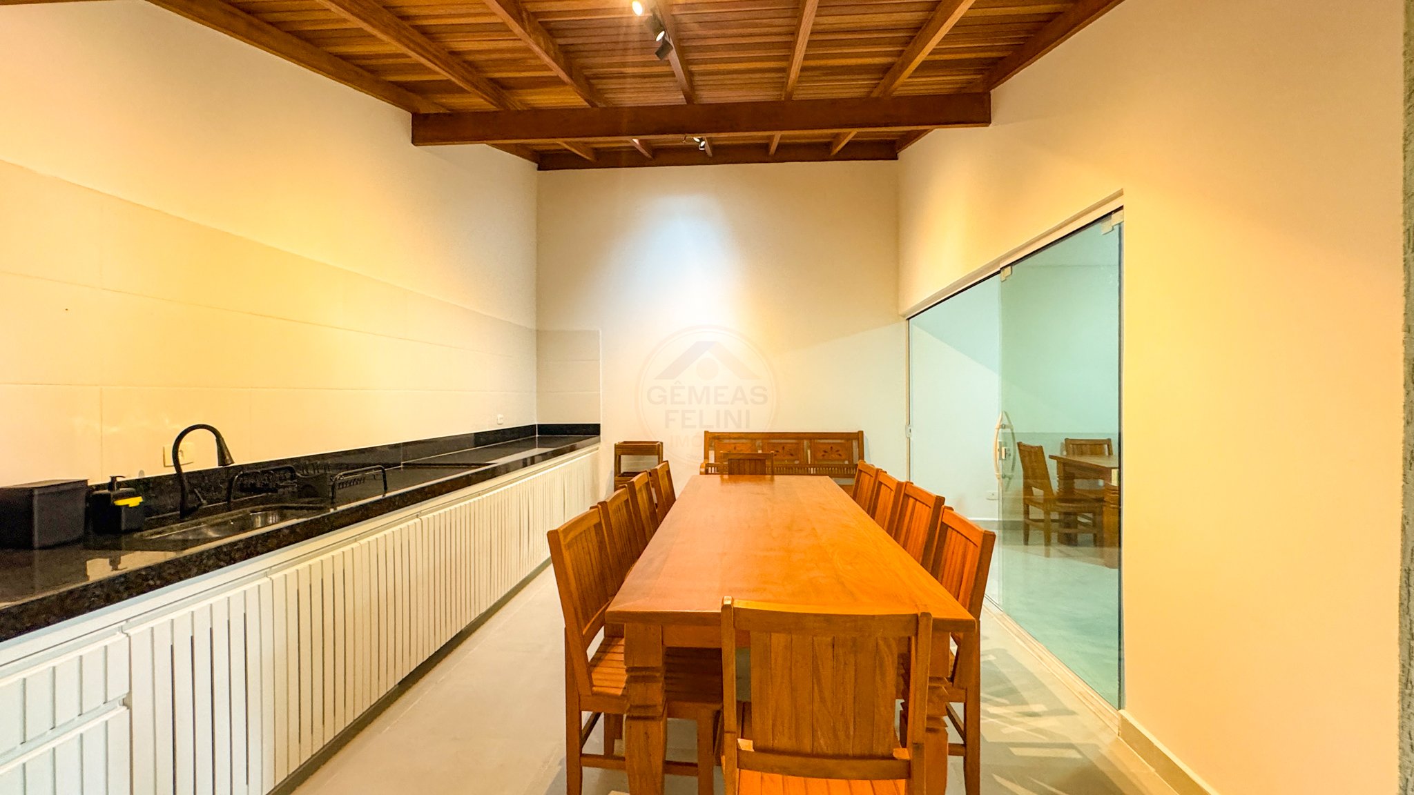 Casa para alugar com 4 quartos, 140m² - Foto 21