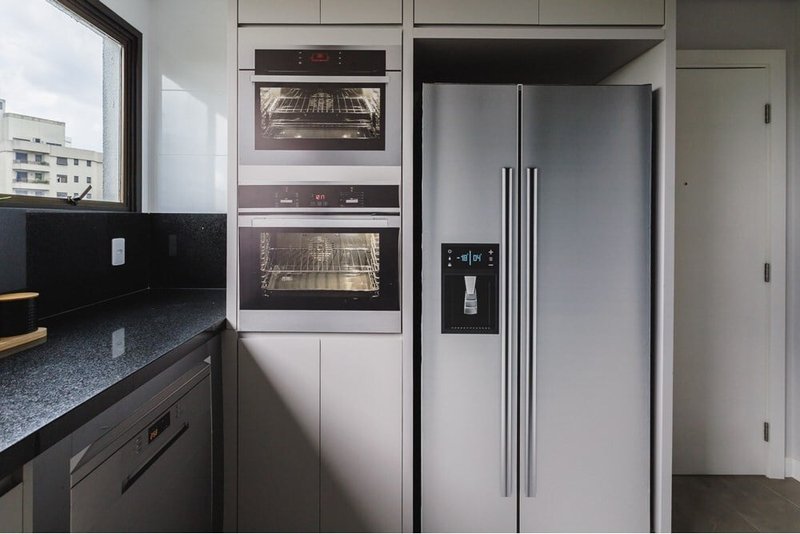 Apartamento a venda - Morumbi - 2 suítes 203m² Charles Spencer Chaplin São Paulo - 