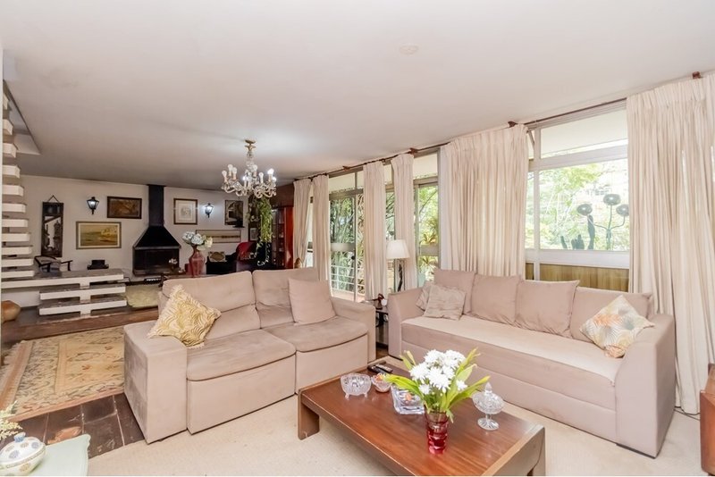 Casa a venda - Aclimação - 1 suíte 239m² Simão Pereira São Paulo - 