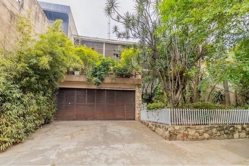 Casa a venda - Aclimação - 1 suíte 239m² Simão Pereira São Paulo - 