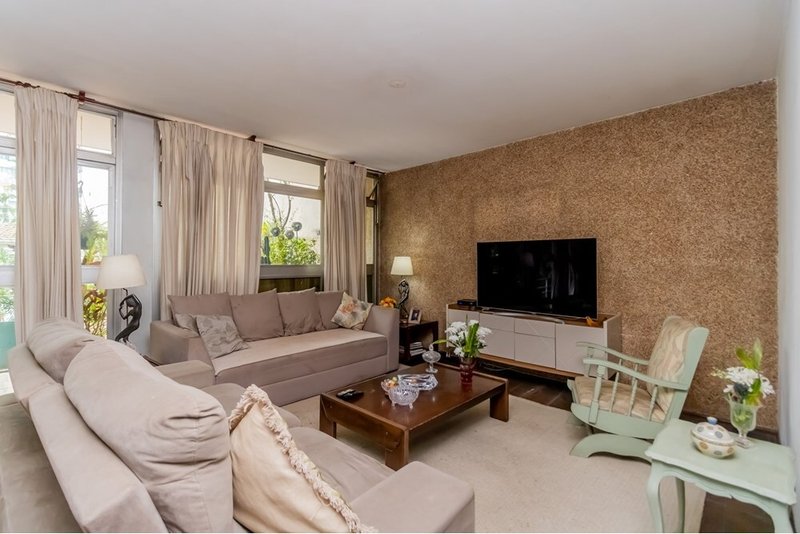 Casa a venda - Aclimação - 1 suíte 239m² Simão Pereira São Paulo - 