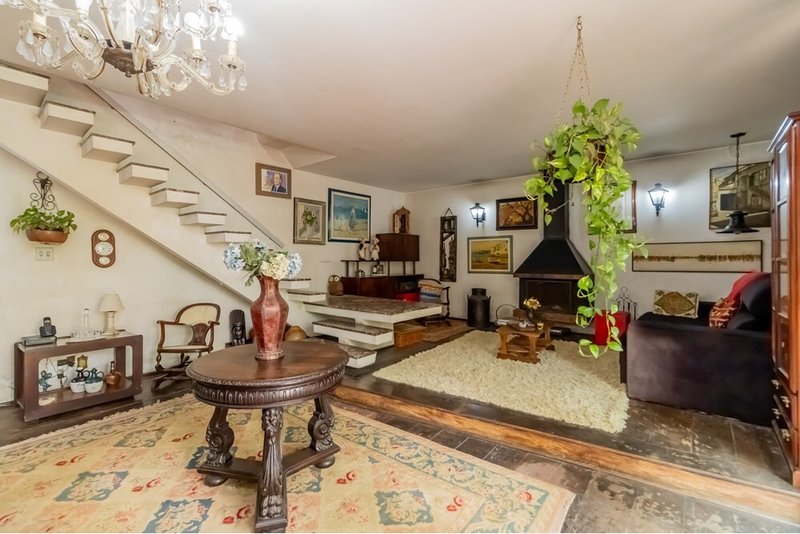 Casa a venda - Aclimação - 1 suíte 239m² Simão Pereira São Paulo - 