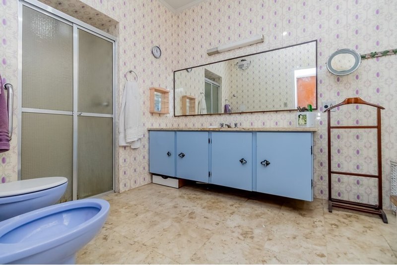 Casa a venda - Aclimação - 1 suíte 239m² Simão Pereira São Paulo - 
